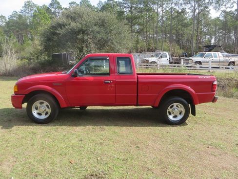 Used 2004 Ford Ranger XLT image 1