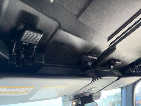 Used 2025 Ford Bronco Big Bend image 27