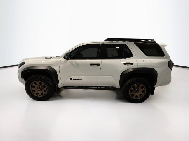 Certified 2025 Toyota 4Runner Trailhunter AWD/4WD image 4