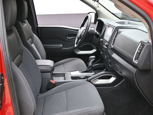 Used 2022 Nissan Frontier SV RWD image 34