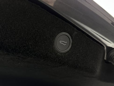 Used 2025 Tesla Model 3 RWD image 30