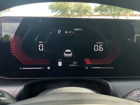 Used 2025 Kia K4 FWD image 31