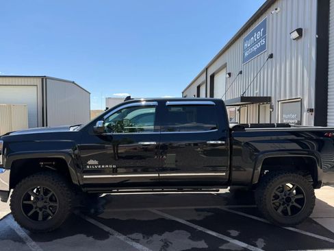 Used 2018 Chevrolet Silverado 1500 LTZ w/ LTZ Plus Package AWD/4WD image 3