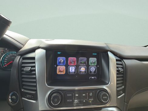 Used 2016 Chevrolet Suburban LTZ AWD/4WD image 16