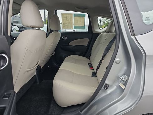 Used 2014 Nissan Versa Note SV FWD image 18