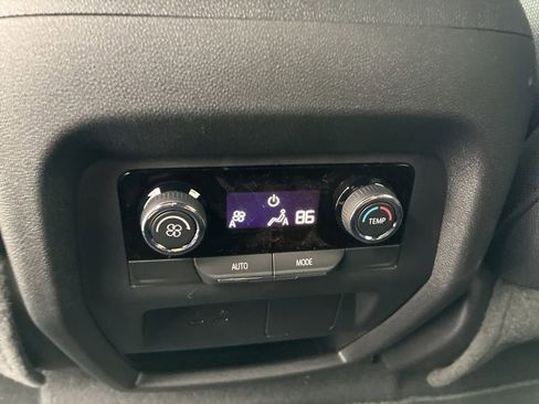 New 2026 Chevrolet Traverse LT w/ LPO, Floor Liner Package image 28