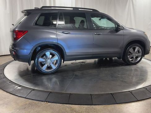 Certified 2019 Honda Passport Touring image 10