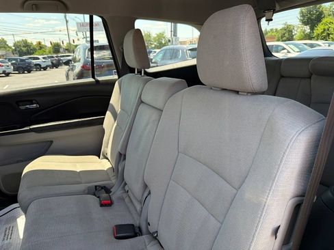 Used 2016 Honda Pilot EX image 26