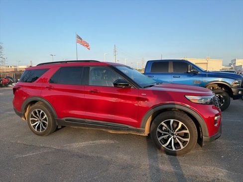 Used 2022 Ford Explorer ST-Line image 6