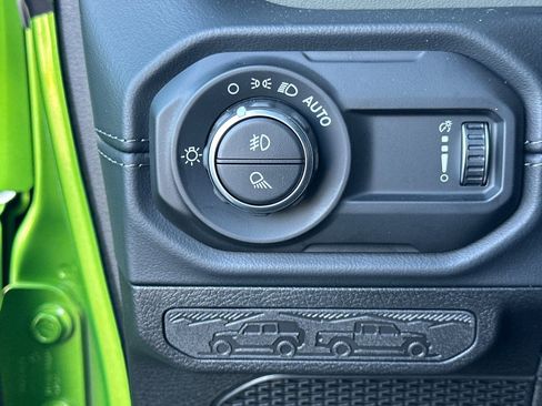 New 2025 Jeep Gladiator Mojave image 31