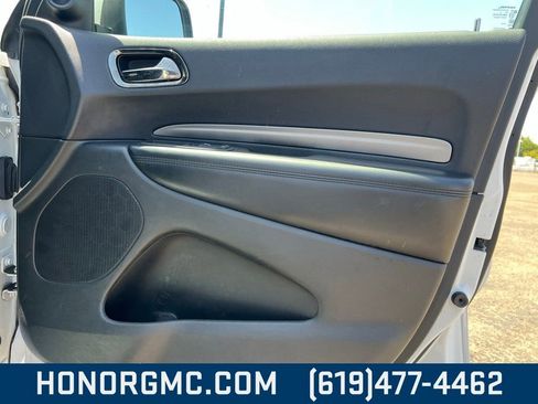 Used 2019 Dodge Durango GT image 30