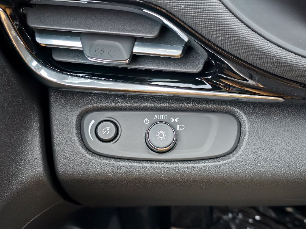 New 2026 Buick Envista Sport Touring w/ Convenience I Package FWD image 20