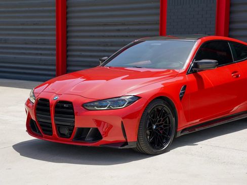Used 2021 BMW M4 Competition w/ M Carbon Exterior Package RWD image 7