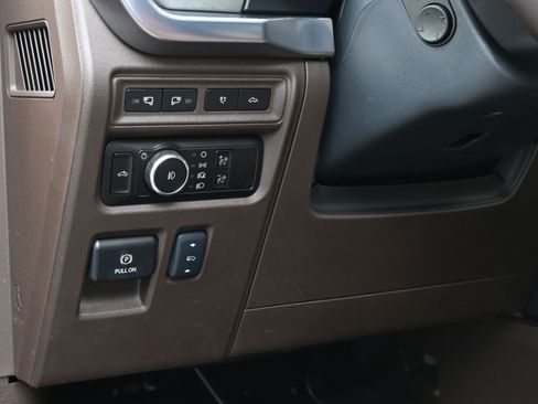 Used 2024 Ford F150 King Ranch w/ FX4 Off-Road Package image 23