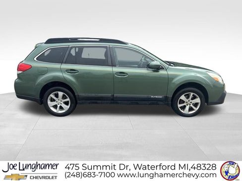 Used 2013 Subaru Outback 2.5i Premium w/ All-Weather Pkg AWD/4WD image 2