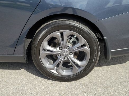Used 2024 Honda Accord EX image 27