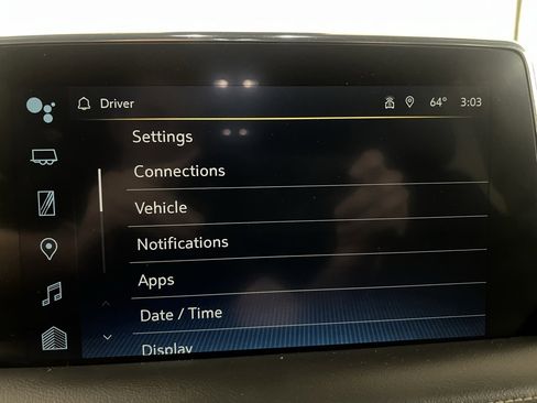 Used 2023 Chevrolet Suburban Premier image 37