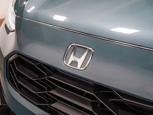 Used 2024 Honda HR-V Sport image 9