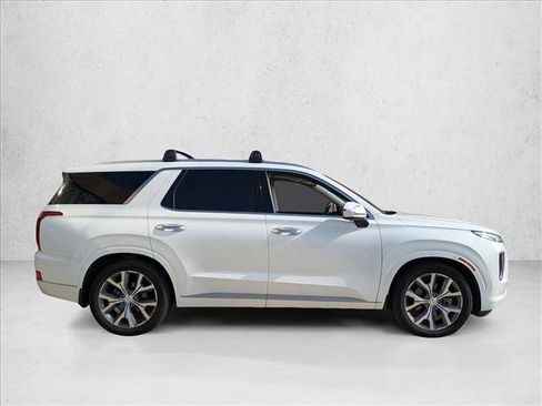 Used 2021 Hyundai Palisade Limited image 2