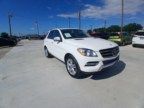 Used 2015 Mercedes-Benz ML 350 2WD image 3