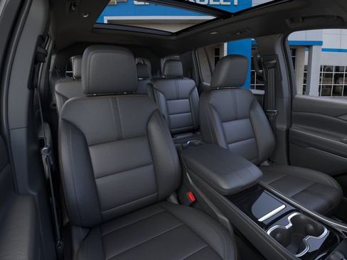 New 2026 Chevrolet Traverse High Country image 16