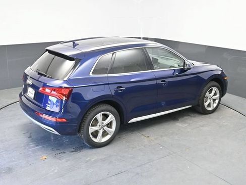 Used 2020 Audi Q5 Prestige w/ Prestige Package AWD/4WD image 36