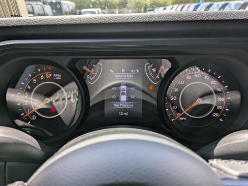 New 2025 Jeep Gladiator Sport image 23