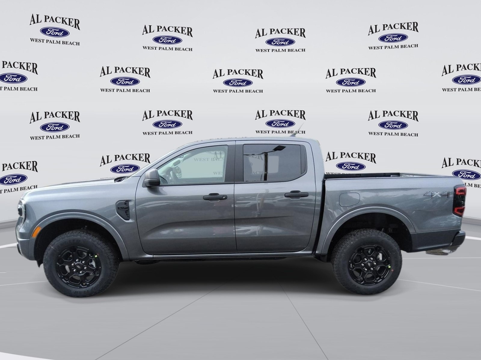 New 2026 Ford Ranger XLT w/ Black Appearance Package AWD/4WD image 2