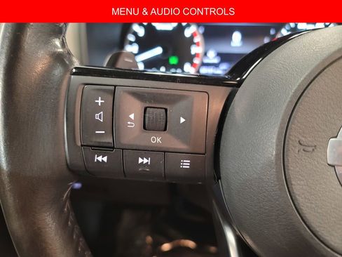 Used 2021 Nissan Rogue SV w/ Premium Package image 13