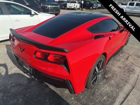 Used 2015 Chevrolet Corvette Stingray Coupe RWD image 3
