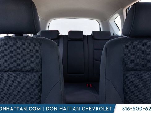 Used 2009 Hyundai Elantra FWD image 12