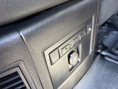 Used 2017 RAM 1500 Limited image 6