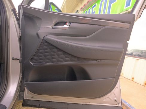 Used 2023 Hyundai Santa Fe SEL Convenience image 15