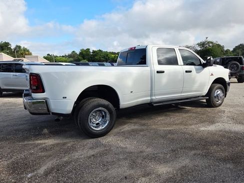 New 2026 RAM 3500 Tradesman AWD/4WD image 9