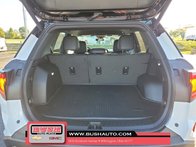 New 2027 GMC Terrain Elevation w/ Elevation Premium Package AWD/4WD image 8