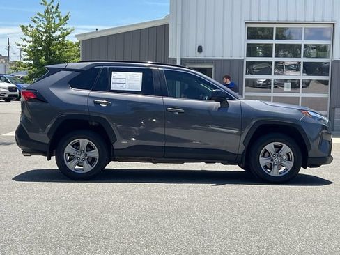 Used 2024 Toyota RAV4 LE AWD/4WD image 14
