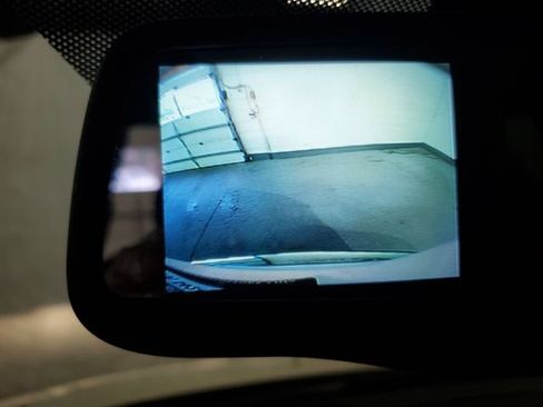 Used 2012 GMC Acadia SLE FWD image 22