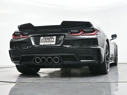 Used 2025 Chevrolet Corvette Z06 RWD image 57