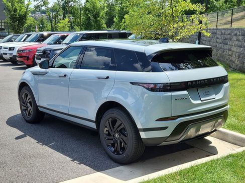 Certified 2026 Land Rover Range Rover Evoque S AWD/4WD image 15