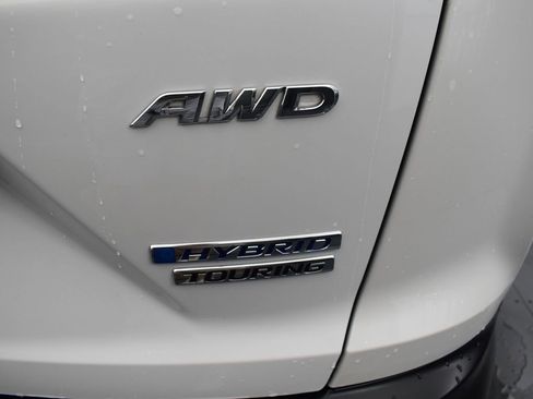 Used 2022 Honda CR-V Touring image 11