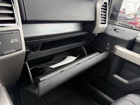 Used 2015 Ford F150 Lariat AWD/4WD image 24