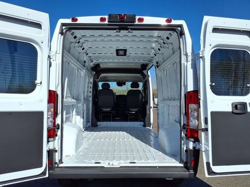 New 2025 RAM ProMaster 2500 w/ Convenience Group image 8