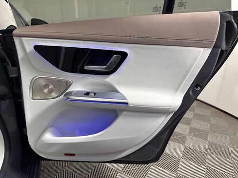 Used 2023 Mercedes-Benz EQE 350+ 4MATIC Sedan image 18