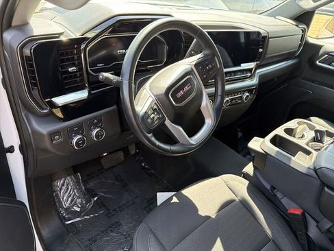 Used 2023 GMC Sierra 1500 Elevation AWD/4WD image 5