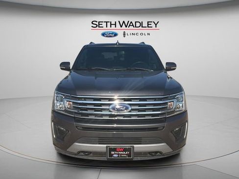 Used 2019 Ford Expedition XLT w/ Equipment Group 202A image 2