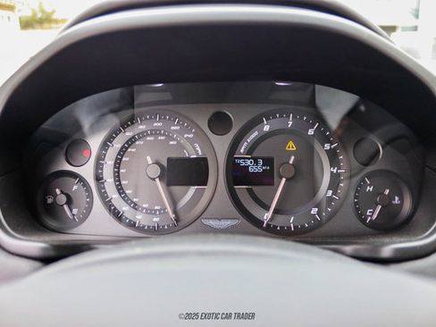 Used 2014 Aston Martin Vanquish Coupe image 38