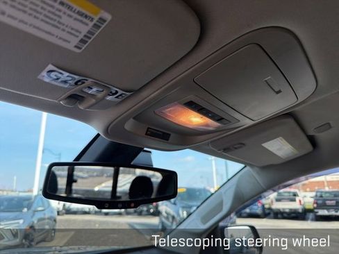 Used 2019 Chevrolet Colorado LT w/ LT Convenience Package image 32