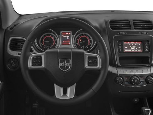 Used 2017 Dodge Journey SXT w/ Comfort/Convenience Group FWD image 10