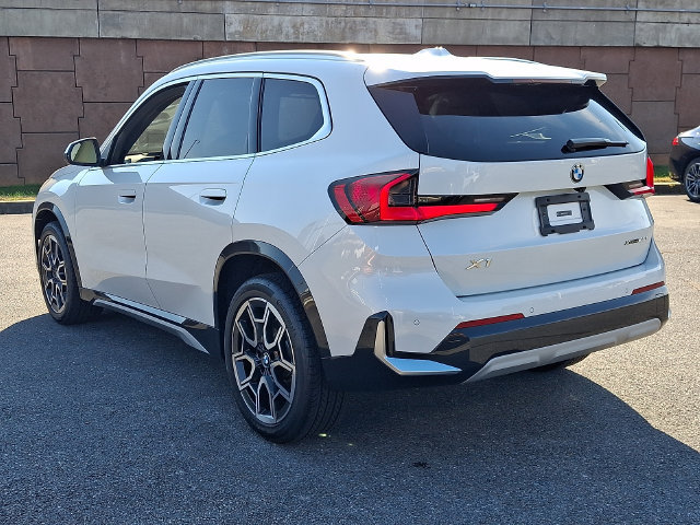 Used 2026 BMW X1 xDrive28i w/ Technology Package AWD/4WD image 5