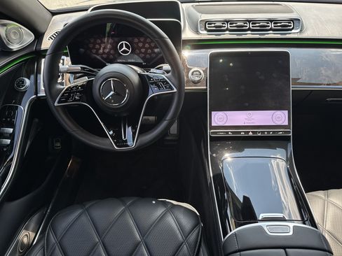 Used 2023 Mercedes-Benz Maybach S 580 4MATIC image 19
